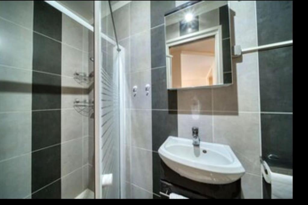 Bel Apt Centre Menton Centre Proche Casino Apartman Kültér fotó